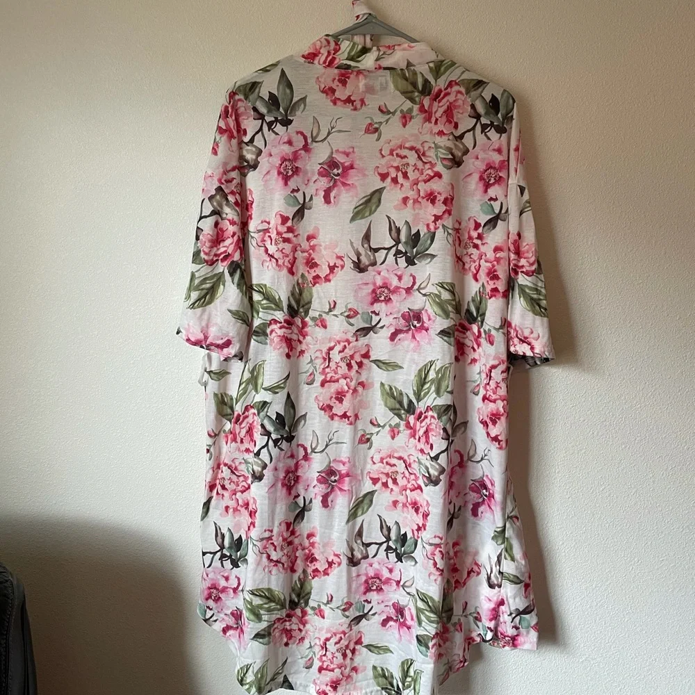 Lightweight Robe - Picture 6 of 7